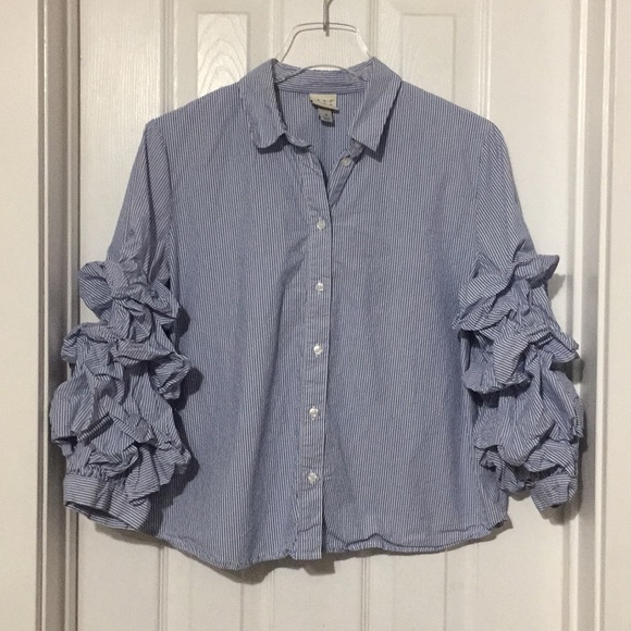 a new day Tops - 🛎 A new day blue and white blouse size M (hh)
